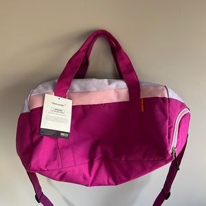 Hawlander Magenta Colorblock Duffle bag - new with tags